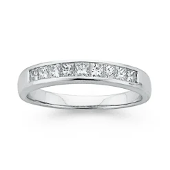 Prouds Rings>18Ct White Gold Diamond Band